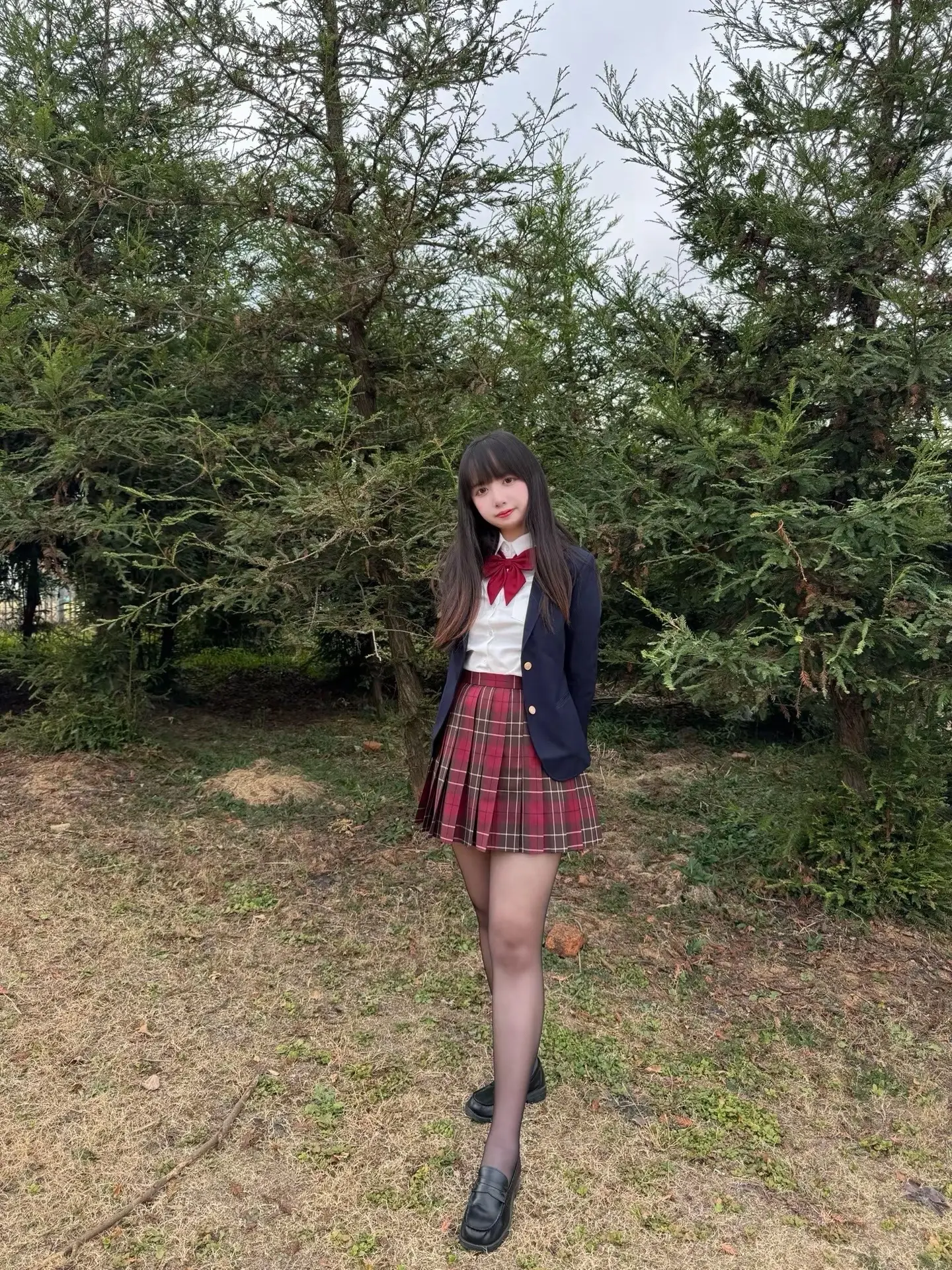 有人说背景像是p上去的……你们觉得呢？