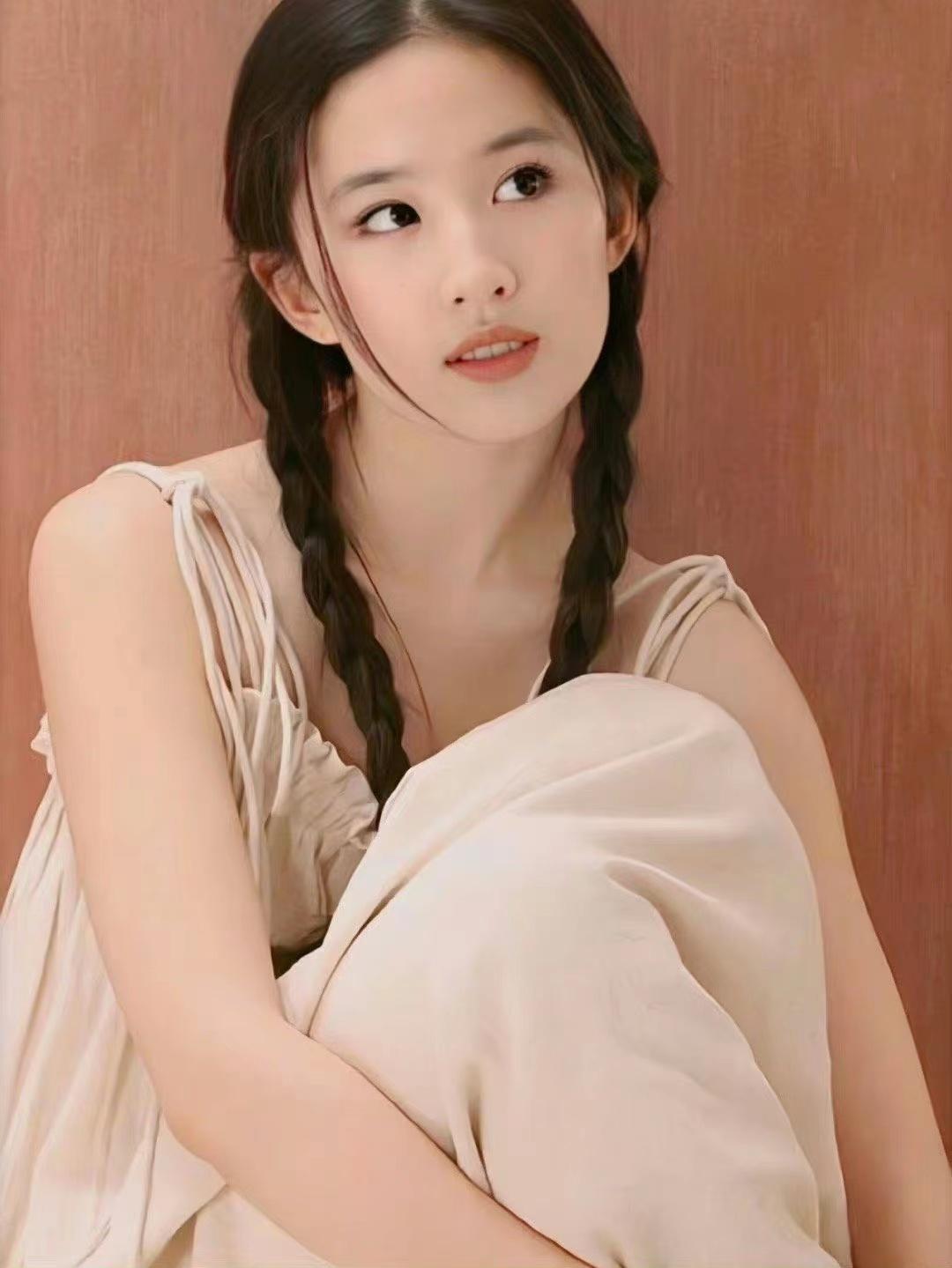 近日，刘亦菲被霸凌的事情传开了，没想到，发布者竟然毫无羞耻之心，甚至还有点洋洋得