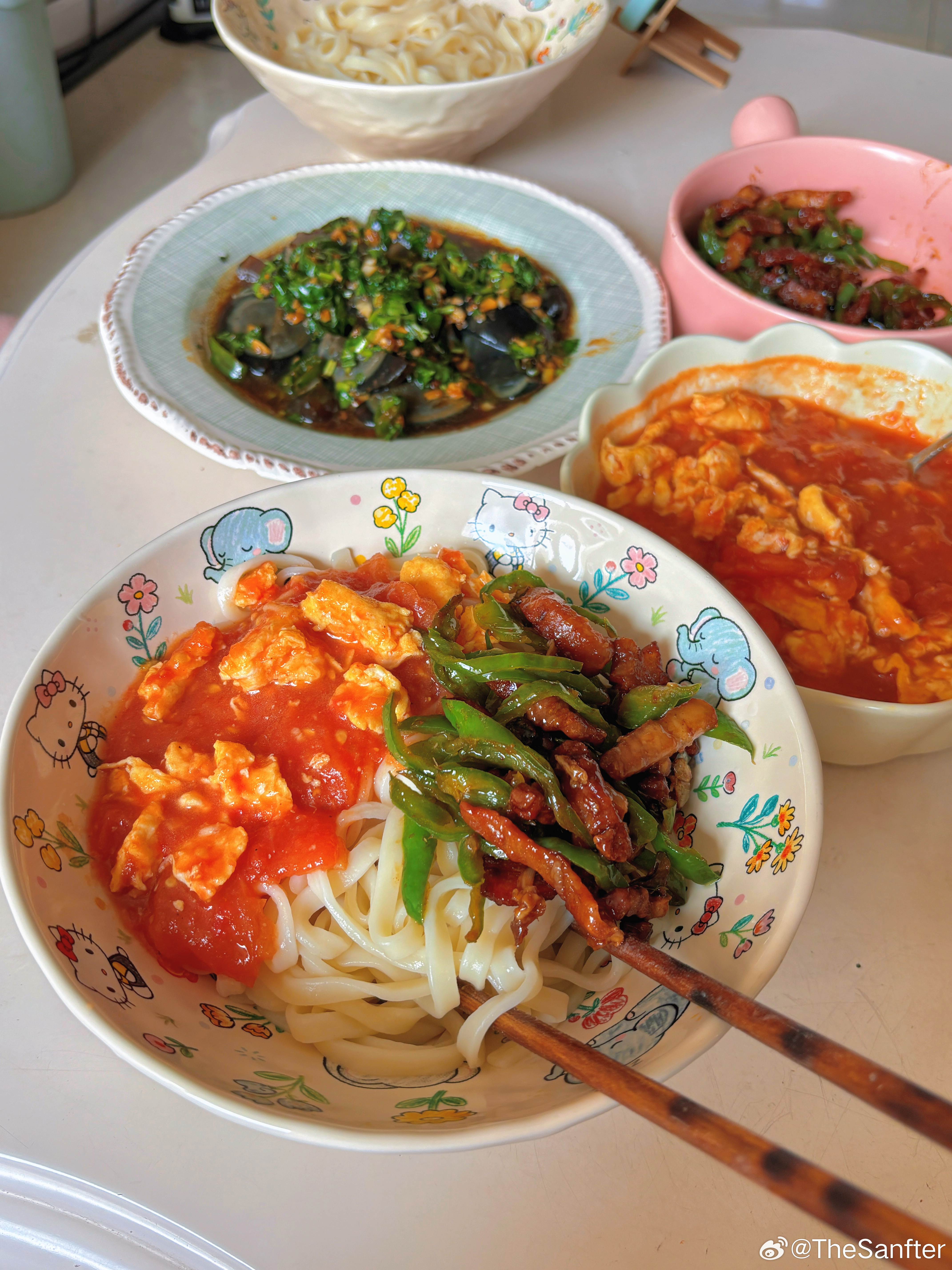好久没点外卖了，最近每天都在家做饭吃，吃的又干净又饱，居然还瘦了三四斤诶！ ​​