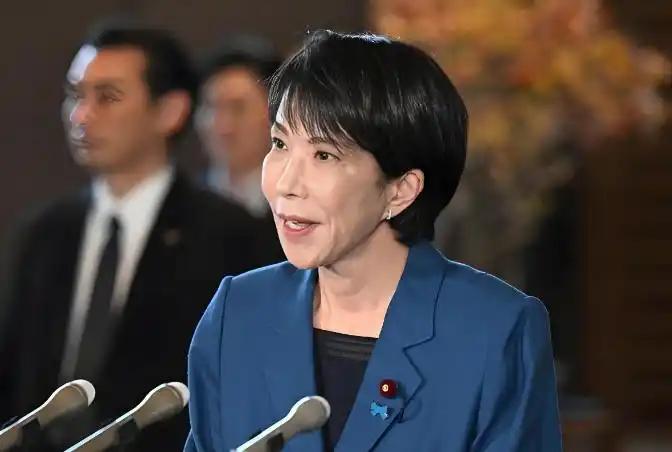 [微风]德国海德堡大学历史学者托间·梅尔伯直言：日本首相向埋葬着广岛原子弹投弹手