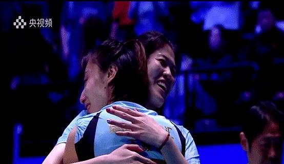 天津女排23-24赛季女排超联赛全胜夺冠，李盈莹拿MVP，王媛媛是最佳副攻，这成