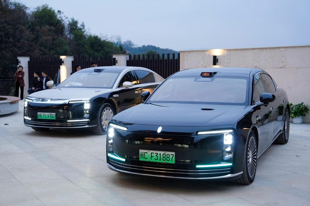 2026年春节前夕，一场跨越650公里的归乡旅程悄然成为高净值人群出行方式变迁的