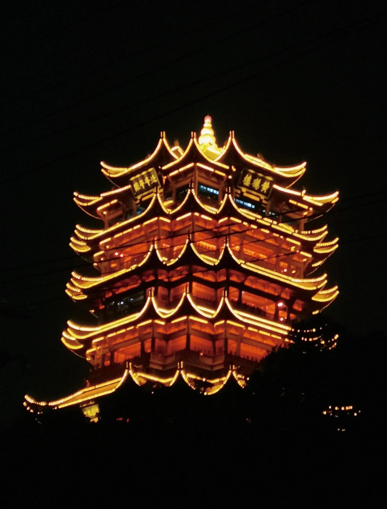 科技前沿技术落户武汉，这就好比给武汉注入了一剂超强的“活力针”，助力武汉“强身健