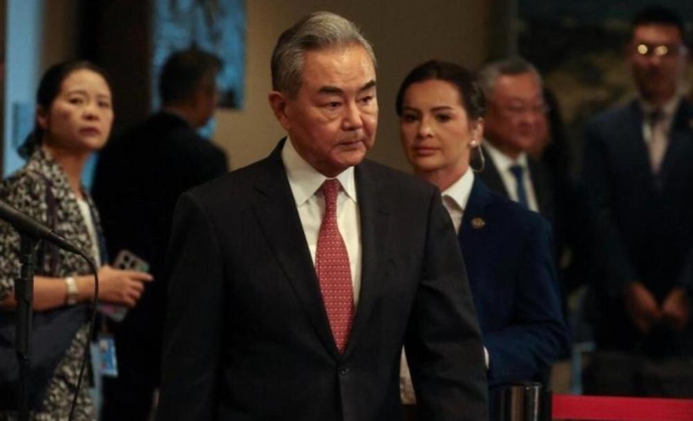 中国和巴拿马谈妥了
 
5月26日，在纽约举办的联合国安理会高层会议期间，中国外