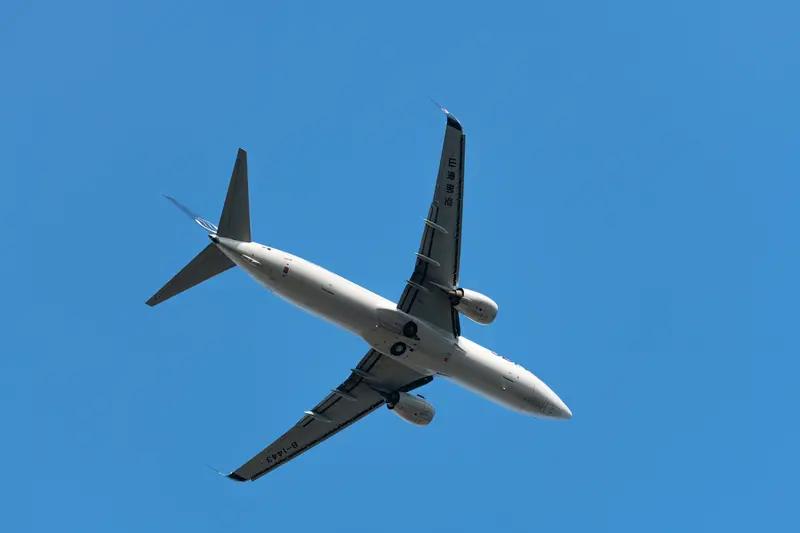 德国总理波次：为空客抢了特朗普的波音订单？
断了波音飞机的后路。
中国商飞还处于