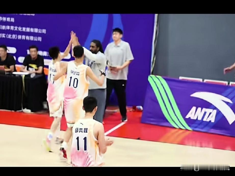 个人狂砍56分，这就是梅奥带出来的辽宁苗子，带领辽宁U14男篮击败北京获得北区赛