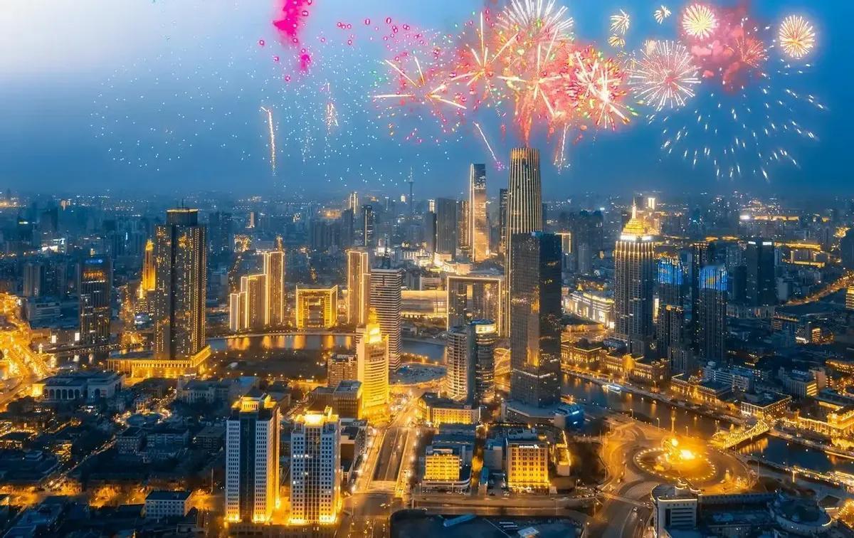 天津楼市即将迎来复苏，天津楼市河西区房价从2.9万变成2.4万
天津房价到底还会