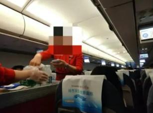 难怪今年高考要对眼镜进行检查，原来真有人用它干违法勾当！

今年高考对眼镜的专项
