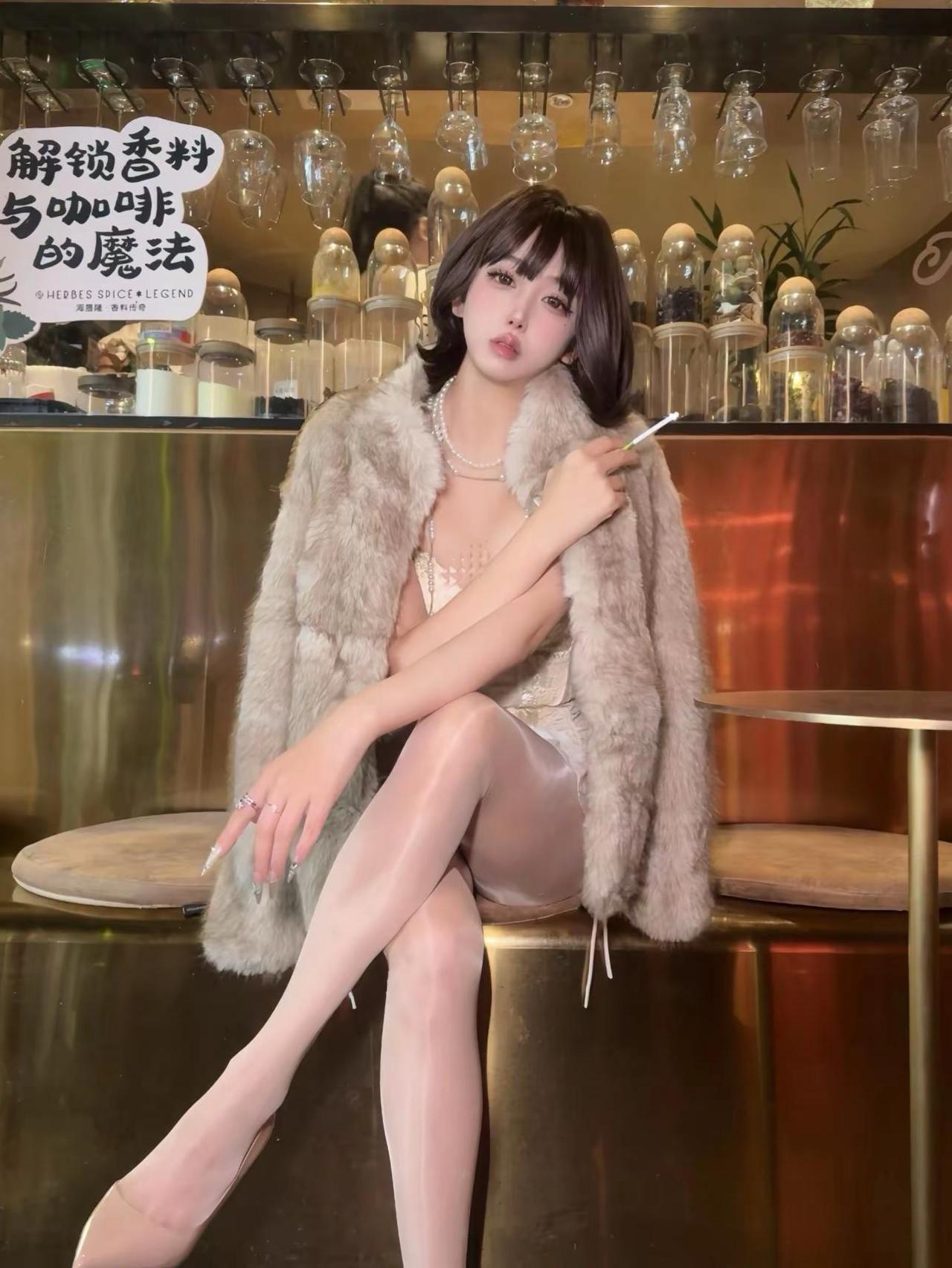 女朋友是暂时的 前女友是永远的。甜美系 御姐 辣妹穿搭