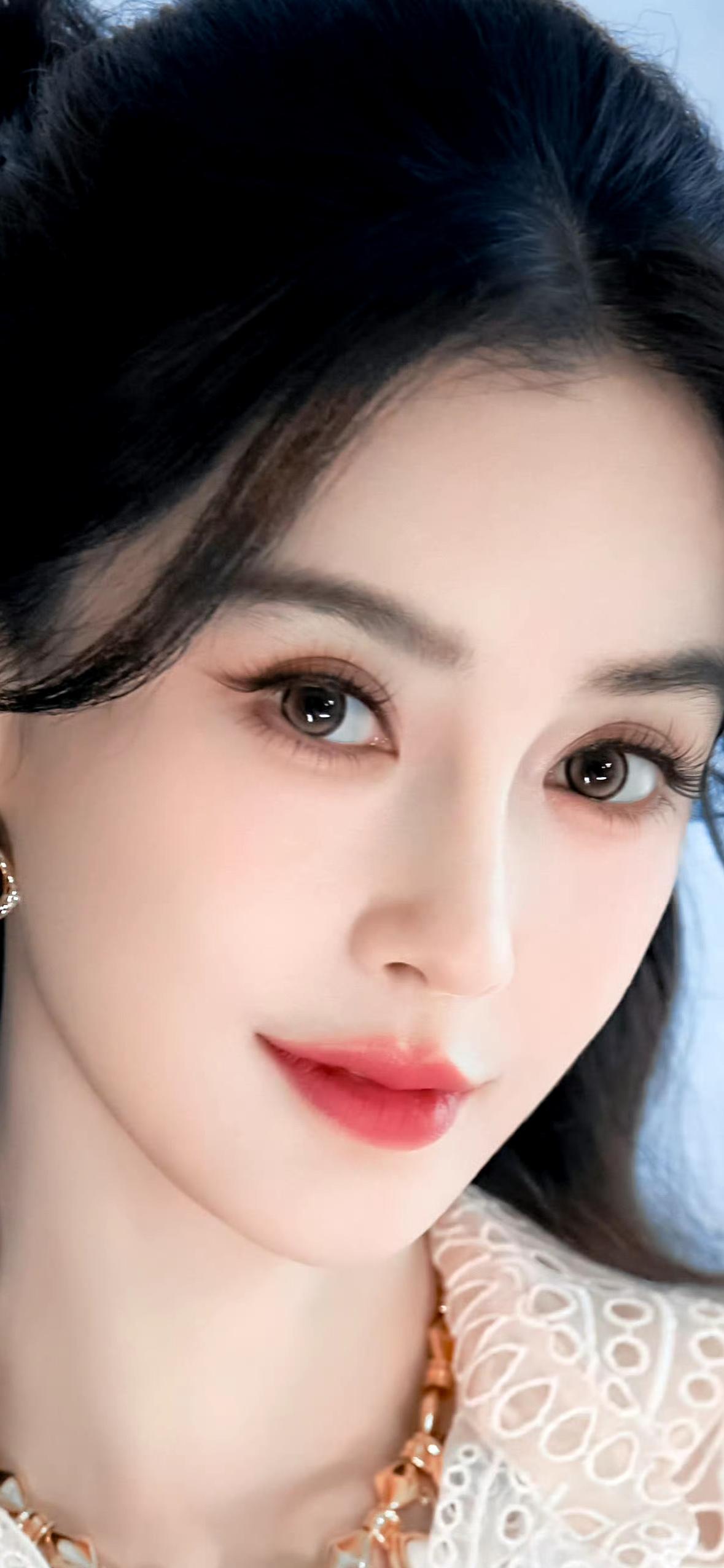 angelababy颜值依然抗打