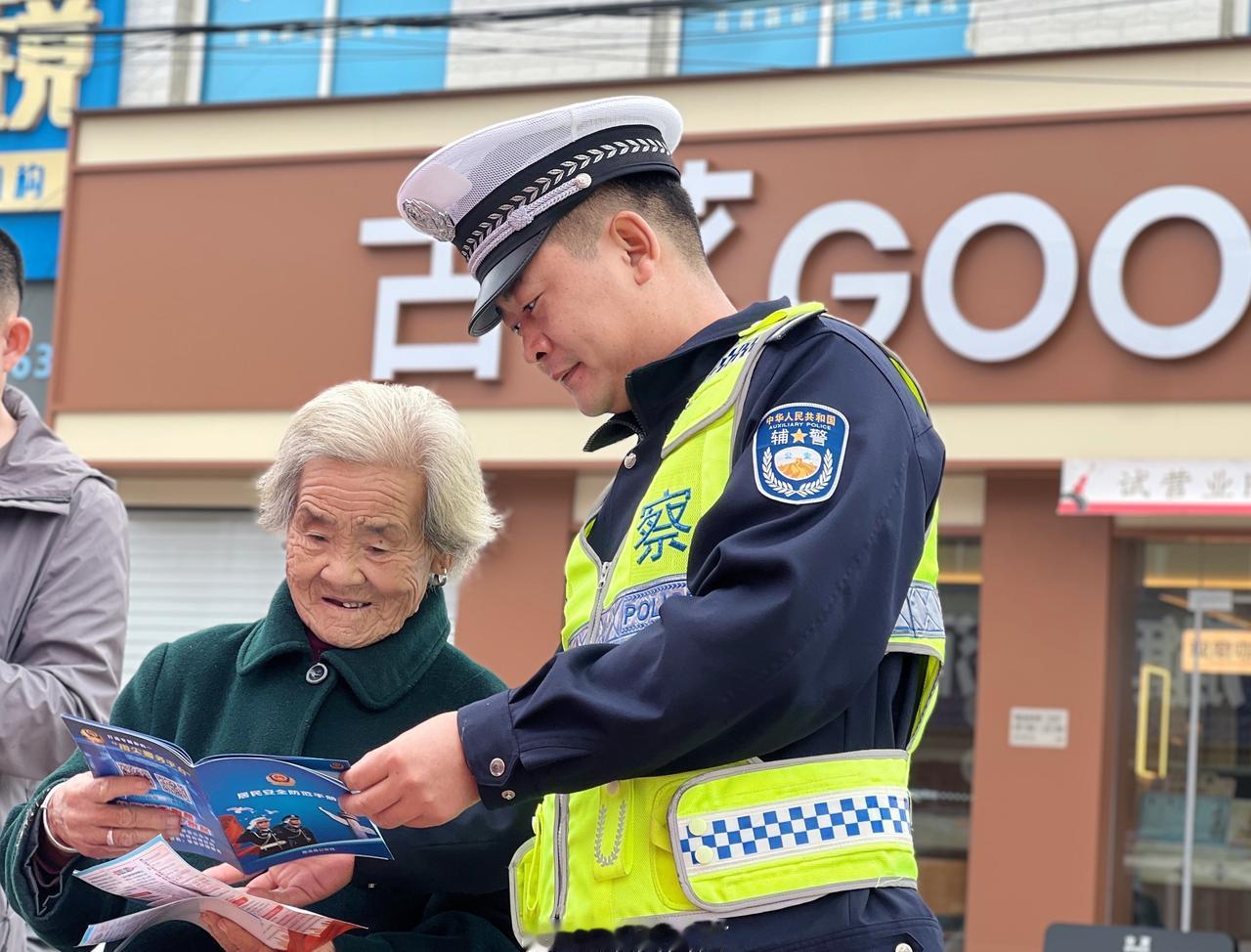 睡个好觉，一切都会好的。 晚安濉溪 ~