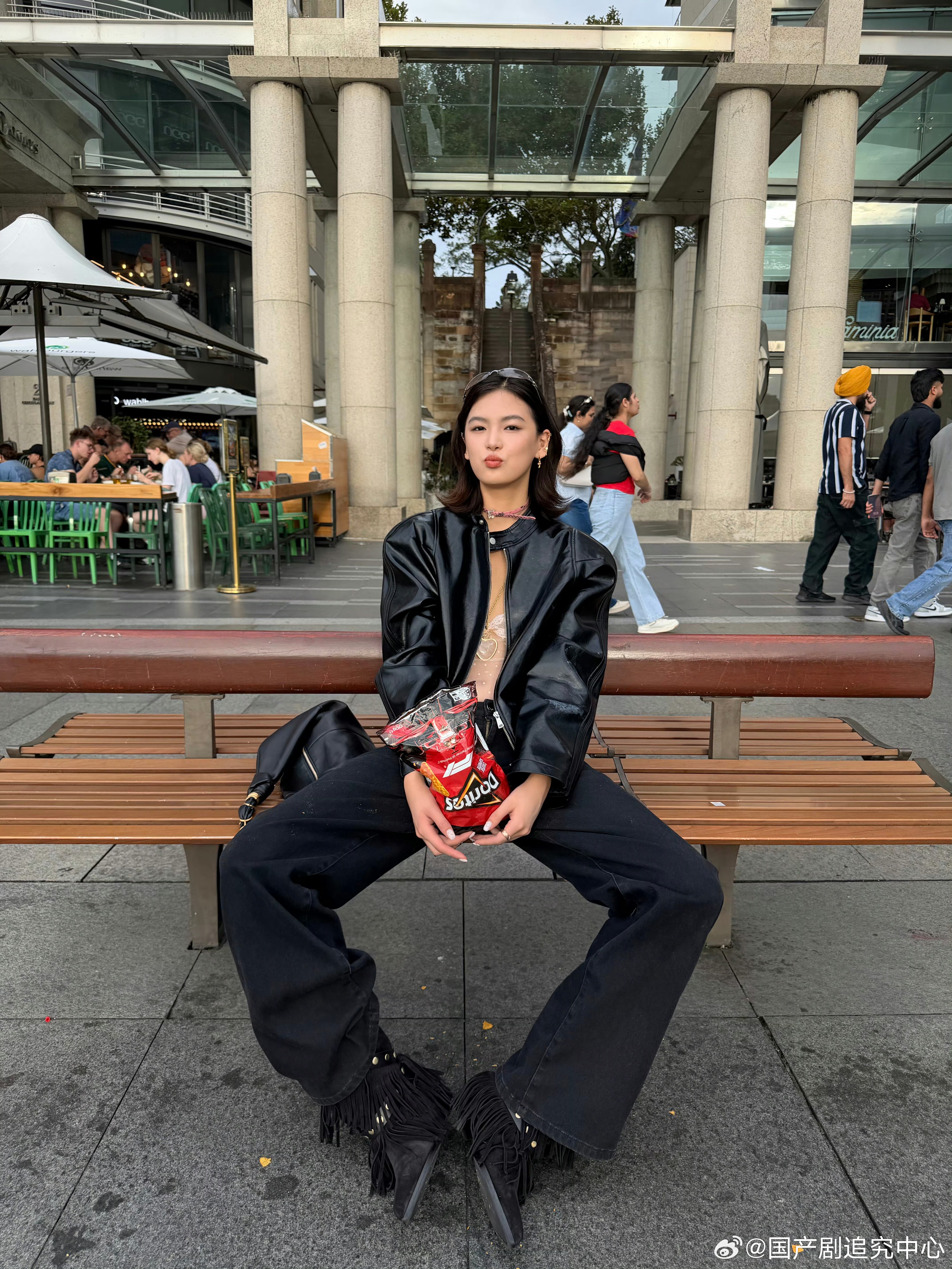 身高180女模特母胎单身上恋综怦然心动20岁冬季颜颜九头身比例完美到封神🌟！走