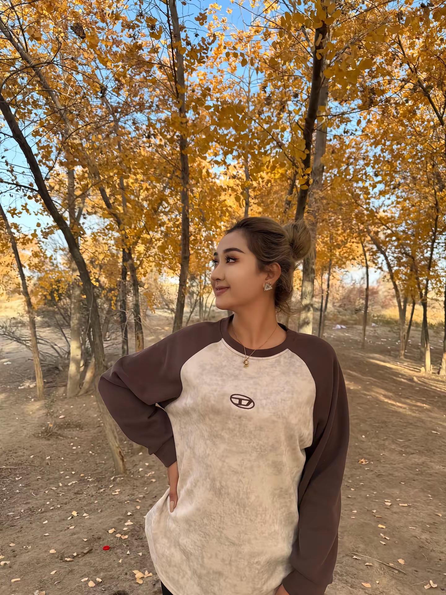 没有什么大愿望 就发个财吧 那就祝自己生日快乐🎈🎁🎂