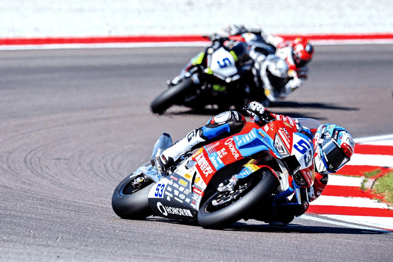 2026 赛季 WSBK 西班牙赫雷兹站尚未开赛，正赛成绩还没有定论。如果德比斯