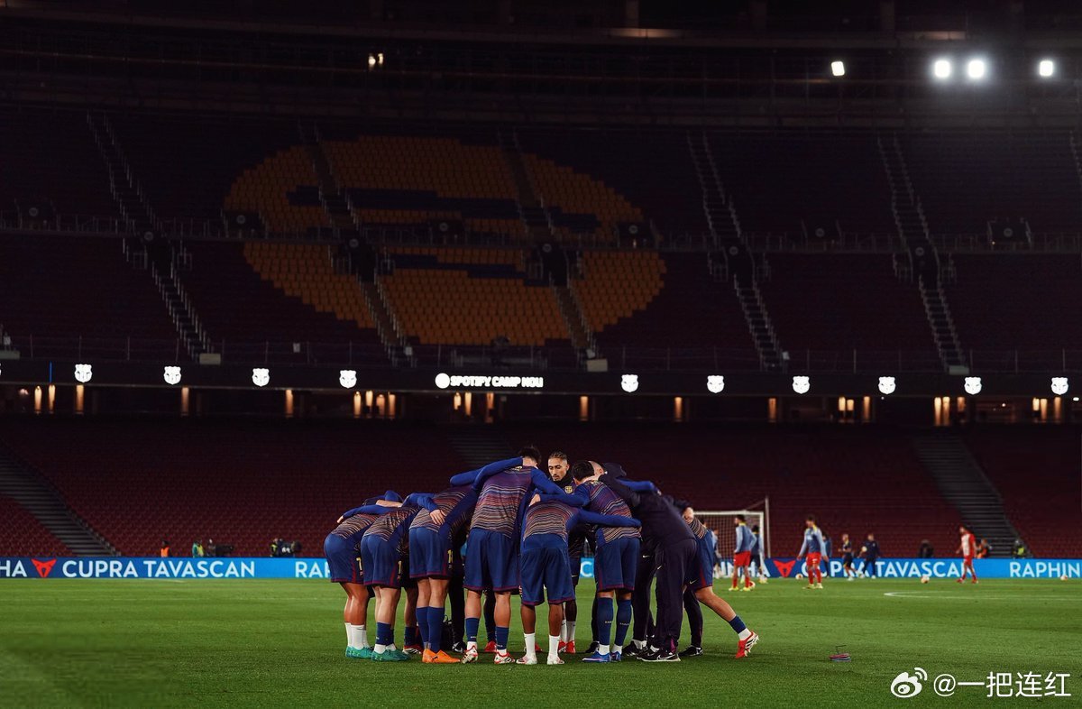 巴萨vs马竞Barcelona players 