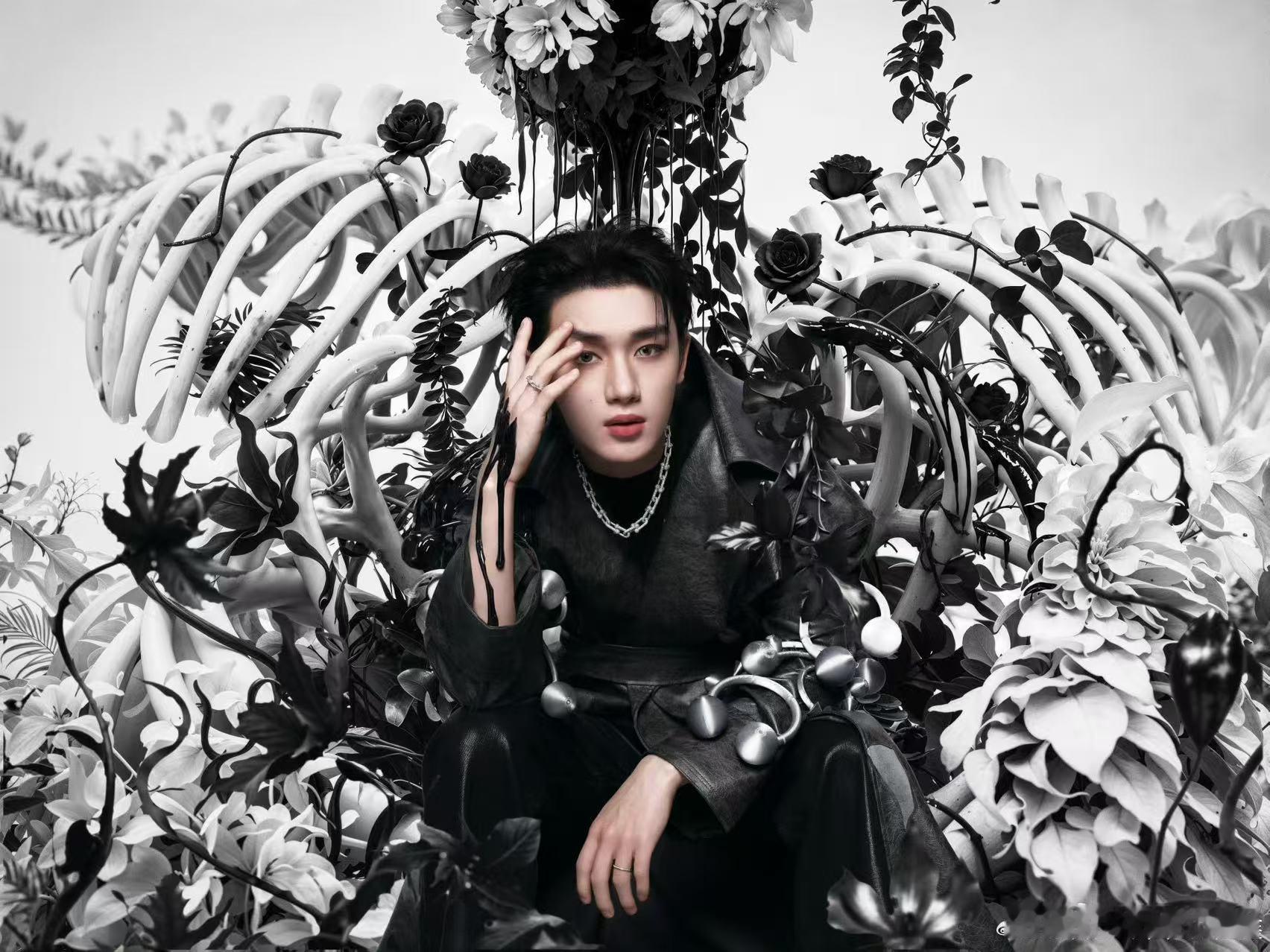 丁程鑫骨架大片丁程鑫骨架概念大片丁程鑫骨架概念大片，帅，最帅 