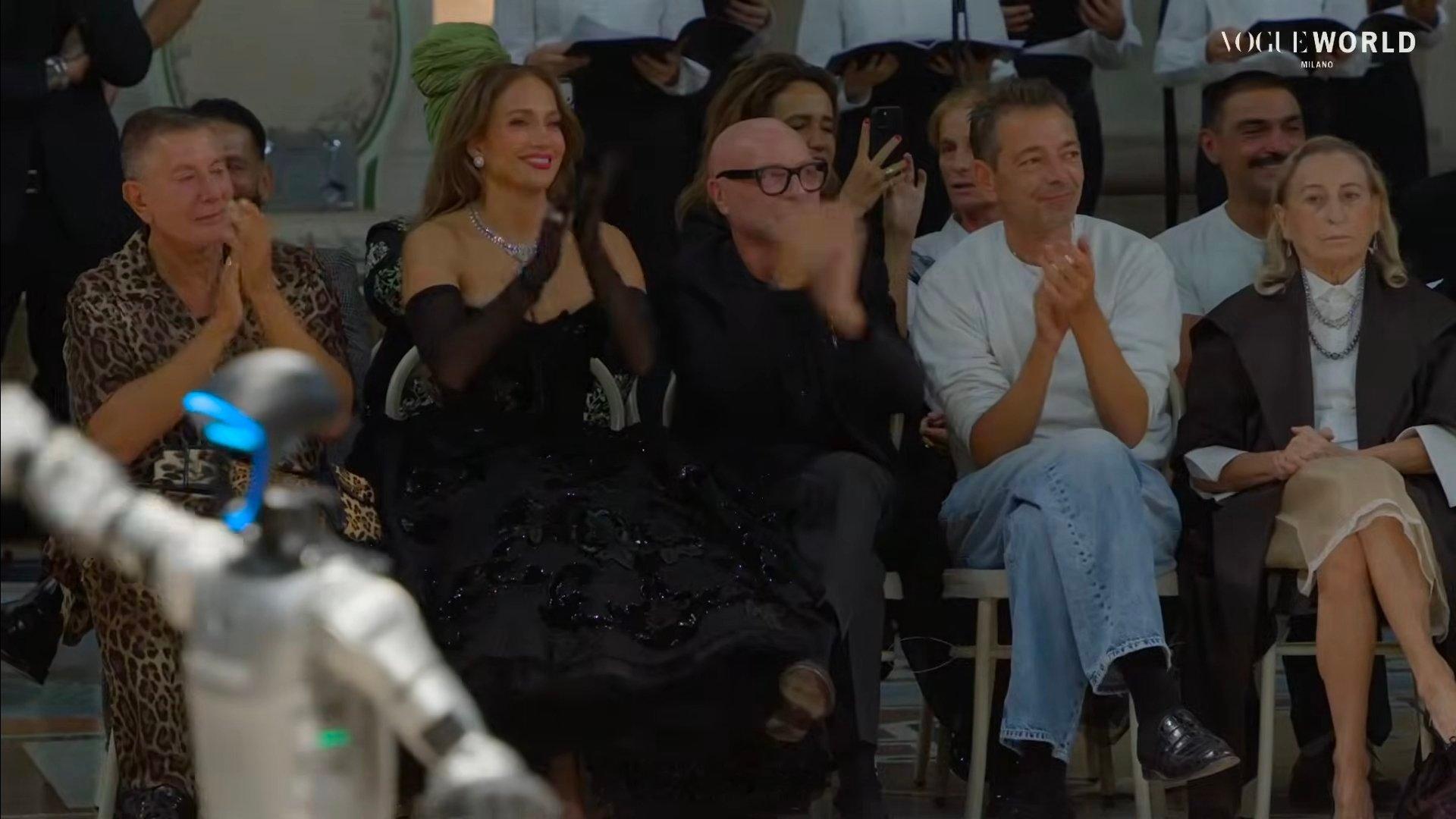 Vogue World上的Miuccia Prada😂 ​​​