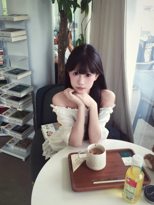 咖啡店拍照姿势☕️
