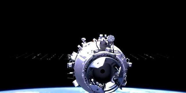 为什么大家都不提 中国空间站 了？没脸提？这个说法本身就值得质疑。
6月5日，N