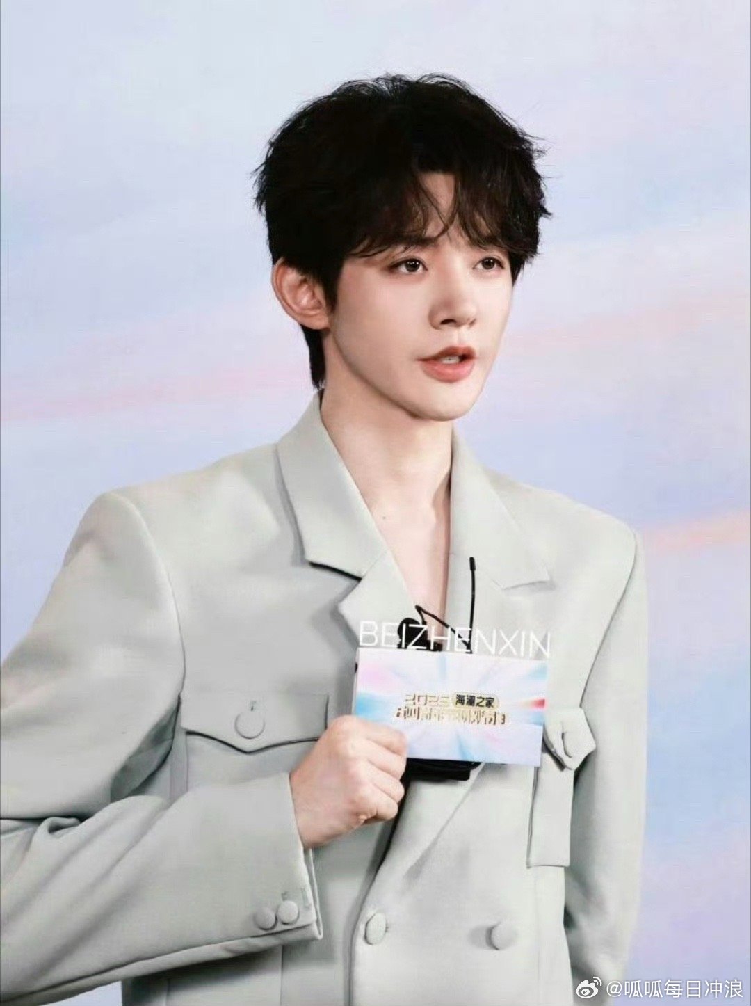 明晚央视五四晚会明星：邓为 敖瑞鹏 王星越 陈丽君 赵今麦 关晓彤，你最期待谁[