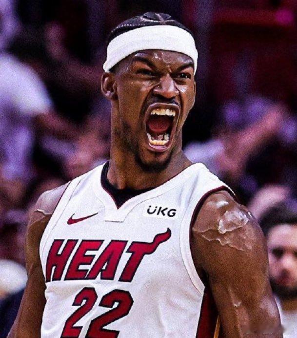 三年前的今天，7号种子湖人首轮淘汰了2号种子灰熊，8号种子热火则掀翻了1号种子雄