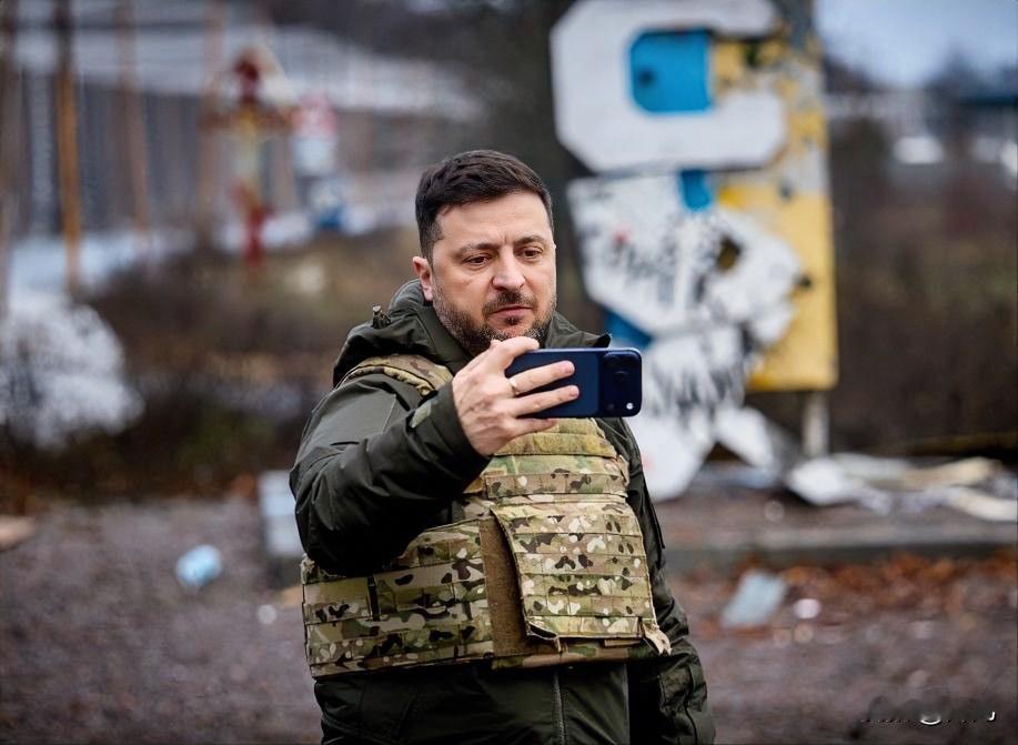 重磅消息！乌克兰明年从美国获得的援助被曝历史最低。多家外媒在报道中称，乌克兰20