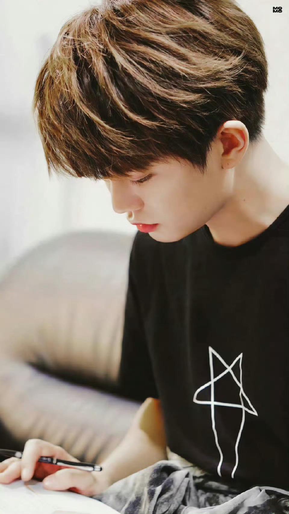 任嘉伦任嘉伦      任嘉伦༊ ⁴¹¹♡̴｡o○*ﾟ˶ᗦ↠ⓁⓄⓋⒺ 𝙍 .?