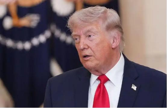 特朗普拍板说美伊停火绝不延长，还直言接下来两天必有大动静，所有人都在猜他口中的“