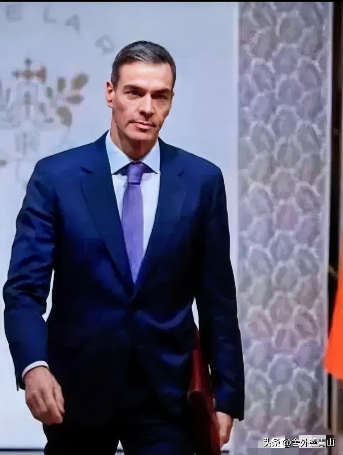 西班牙宣布永久撤回驻以色列大使。
西班牙站在了历史正确的方向。
在一众欧洲国家中