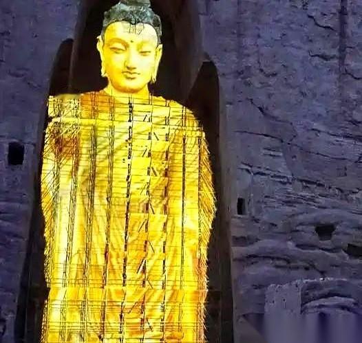 你猜，一个中国人的脑袋，在阿富汗值多少钱？
五万美金。
就因为他们在塔利班炸毁大