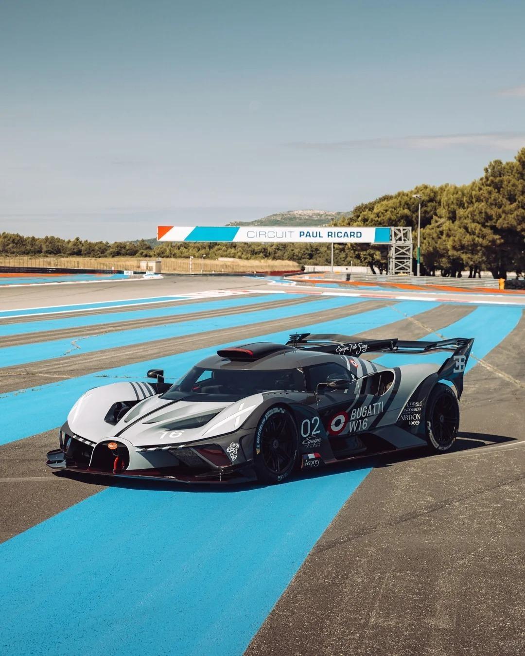 早上好，BUGATTI Bolide有多帅无需多言吧绝美车片 ​​​