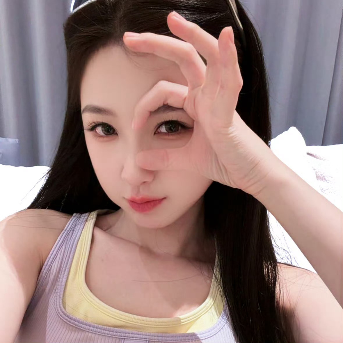 虞书欣  ✨PLUGINPET品牌全球代言人虞书欣✨虞书欣愿我们 善良而简单 像