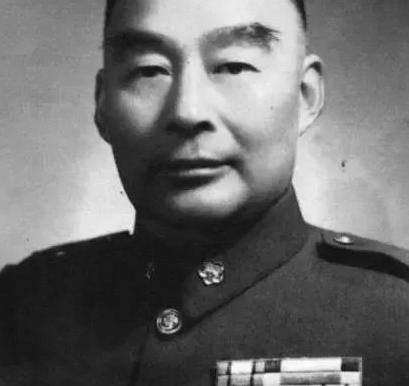 1947年，一个记者对蒋介石说：“西北的共军只有两万人，咱们胡宗南将军一下子俘虏