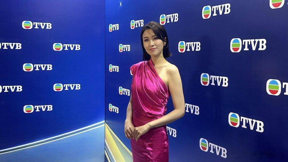 藝人龔嘉欣近日無辜捲入「雙面人」及欺凌風波，引來外界不少揣測。今日（12/6）其