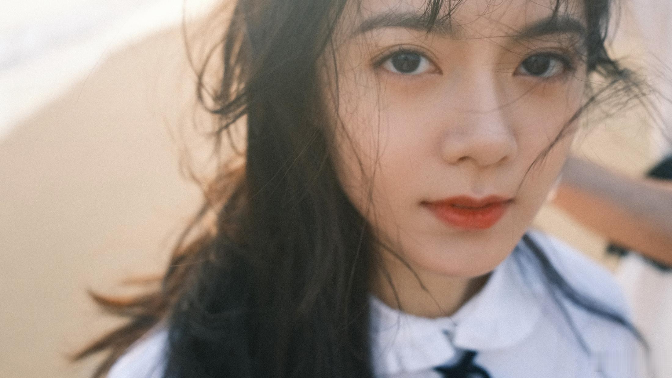 赵今麦 