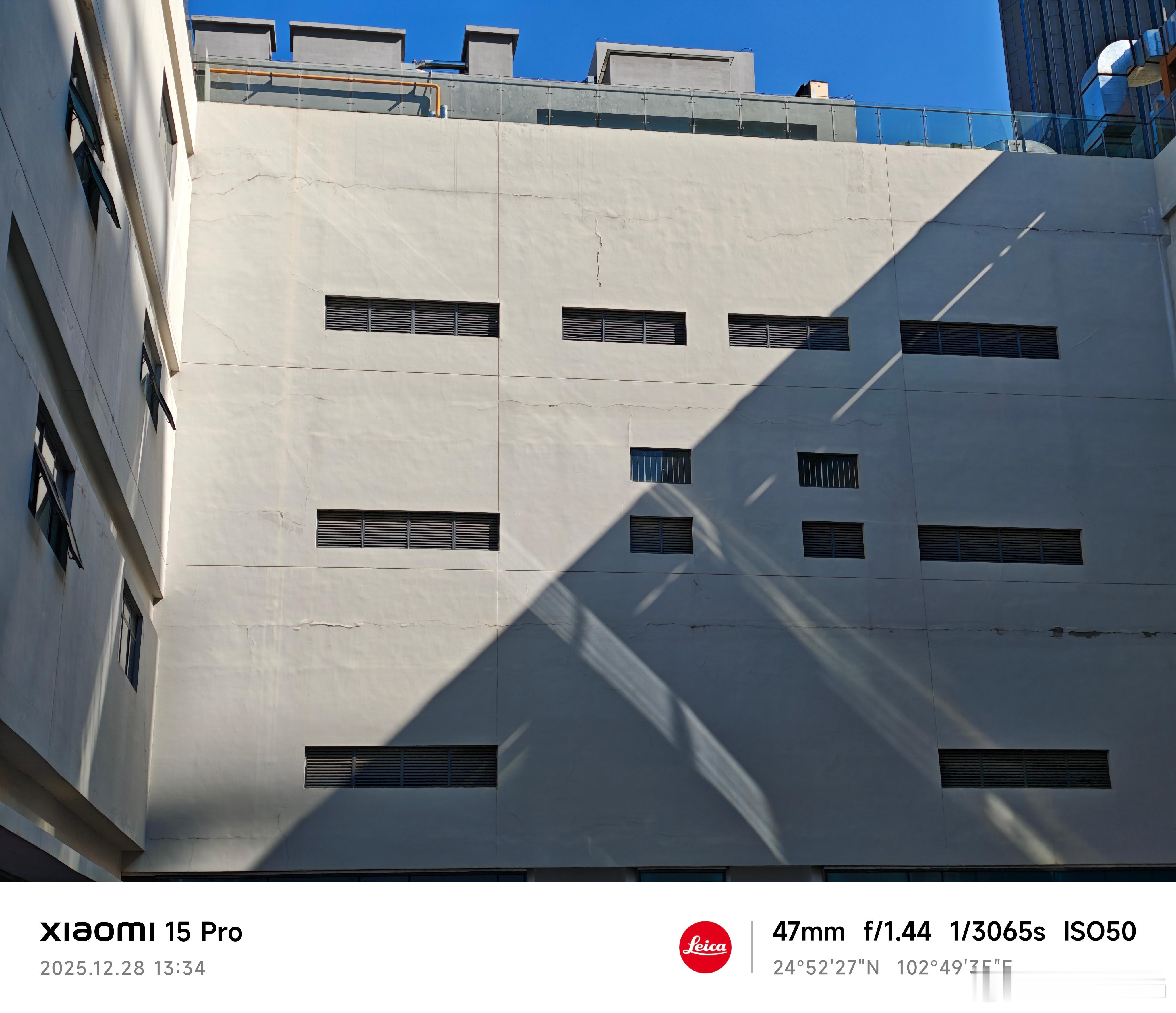 这段时间住了不少亚朵酒店，在桂林火车站，在兴义亚朵，在昆明火车站滇池路，总体感觉