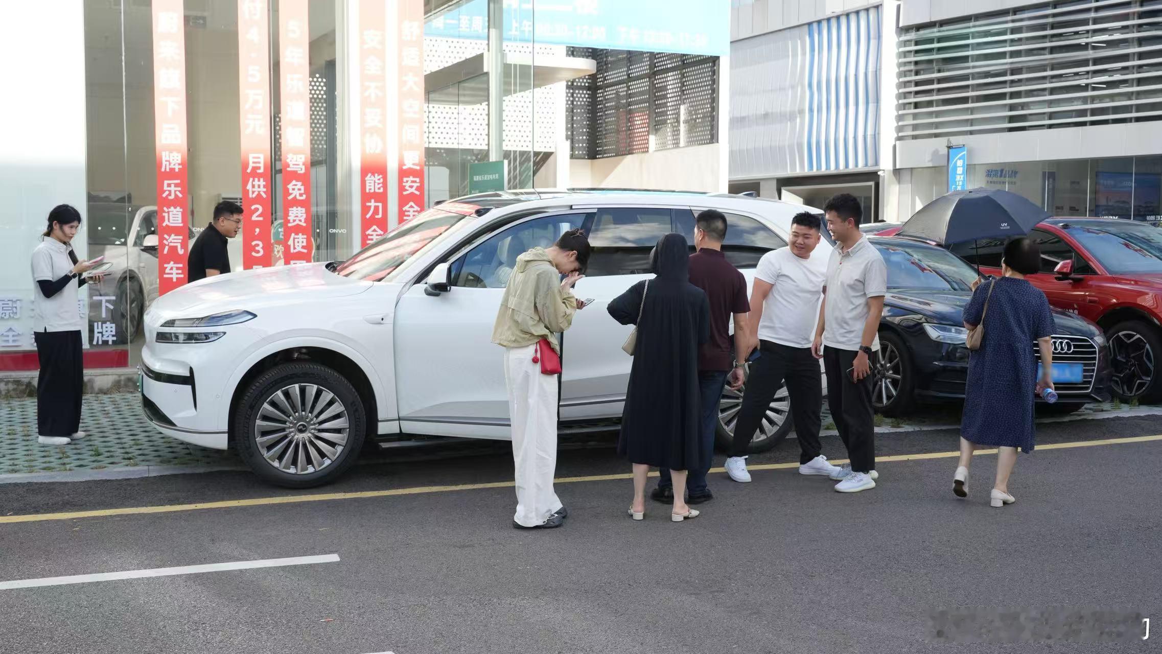 今天，乐道L90预售后的第3️⃣个周末，也是乐道L90门店开启动态试驾的第一个周