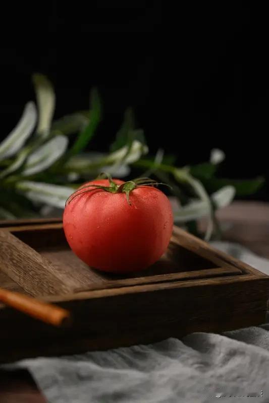 现在鸡蛋都快配不上西红柿了！听同事吐槽西红柿贵，我一查吓一跳。沃尔玛约550g自