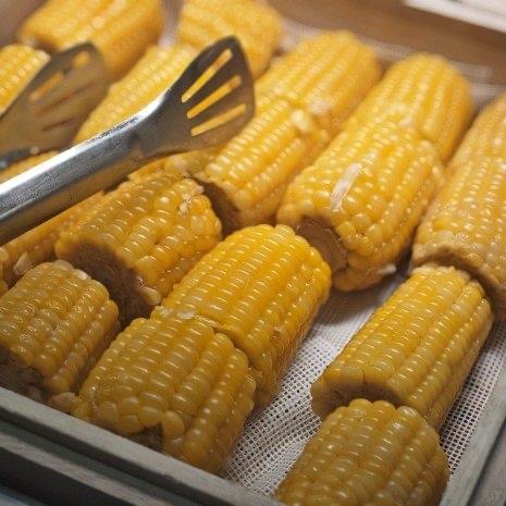 多吃优质碳水能抗老可以让人年轻1.2岁
最近一项发表在《营养学杂志》上的研究火了