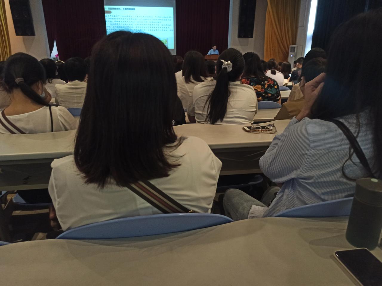 学校晚自习取消，新东方回来了，一切都是最好的安排，都是巧合!

这次主要是公立学