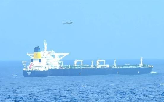 面对美国对中国船只的扣押，中国这次直接硬气起来了，直接去加勒比海搞护航了。

尼