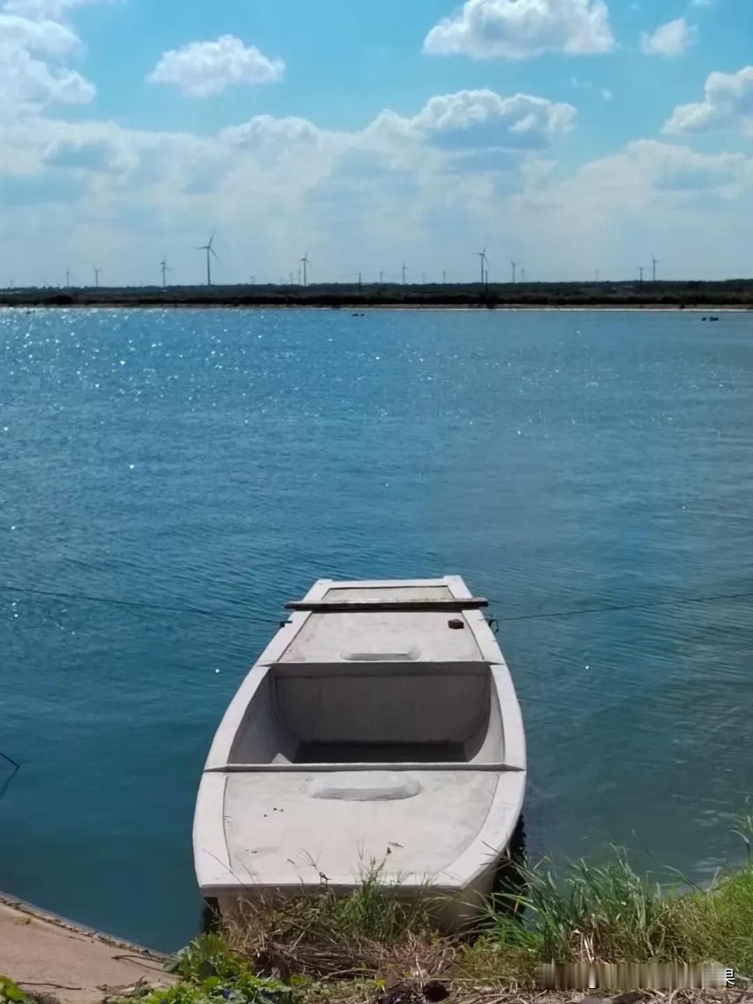 送给天下女人三句掏心掏肺的话， 男人们千万别偷听！

1、不要委屈自己
真的不要