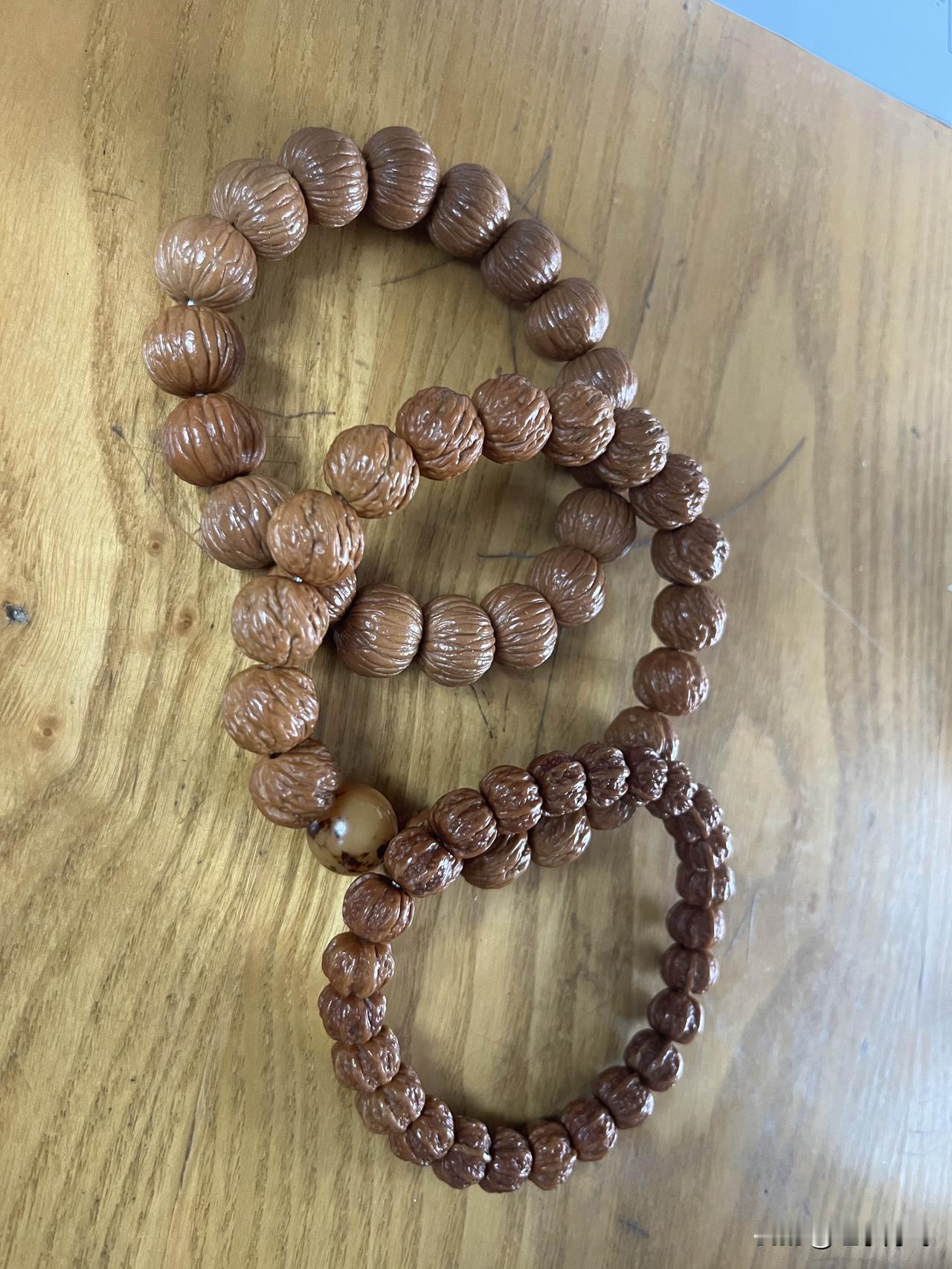 朋友来说一下，你们都是从什么时候开始喜欢上盘串的呢？