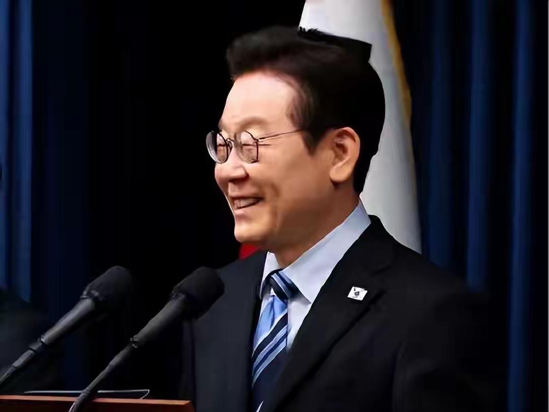 美日“拱火”升级，李在明突对华示好，中方警告美韩同盟
 
美日在台海、南海动作频