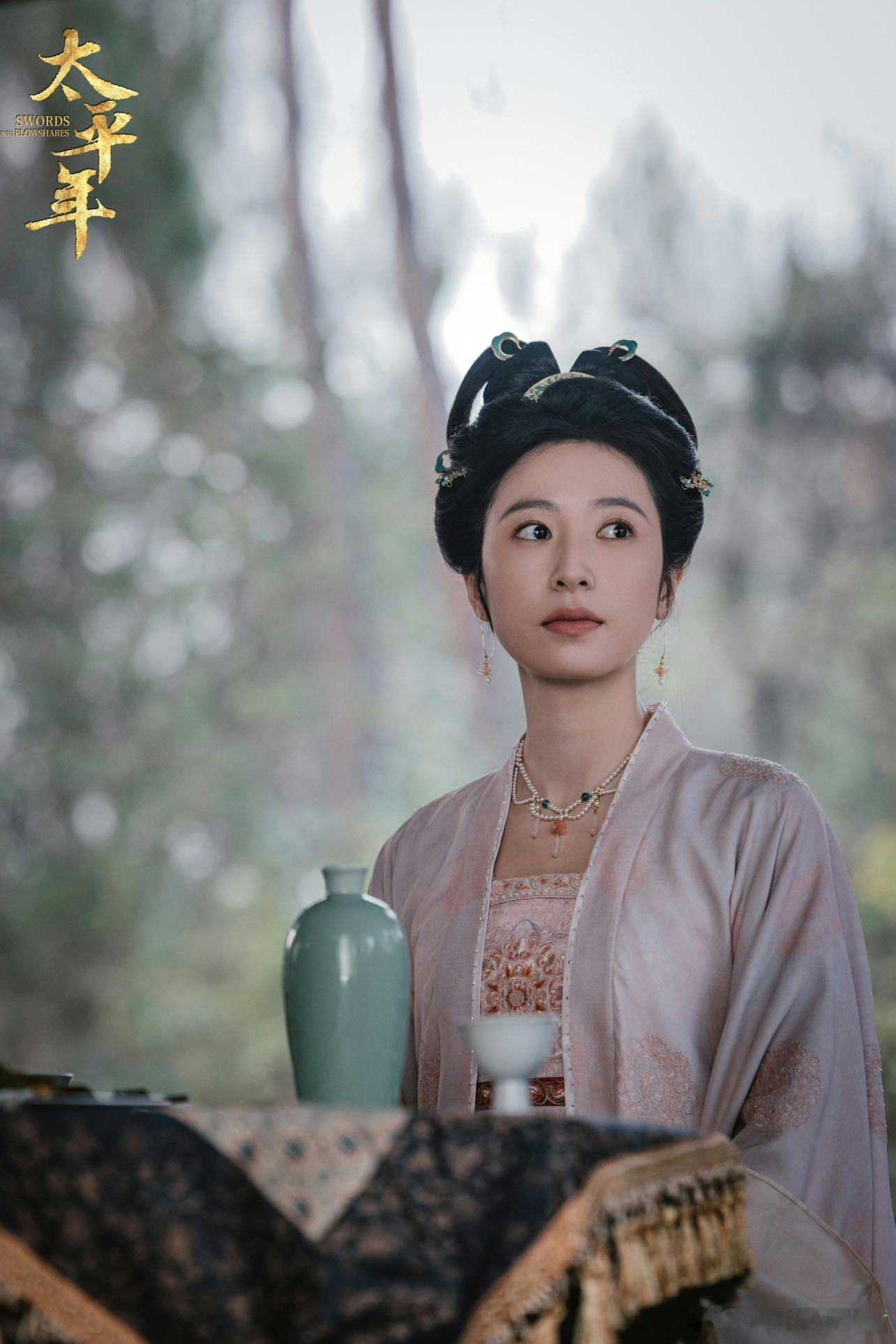 周雨彤告别太平年 不舍和孙太真说再见，周雨彤用细腻演技赋予角色灵魂，气质与角色完