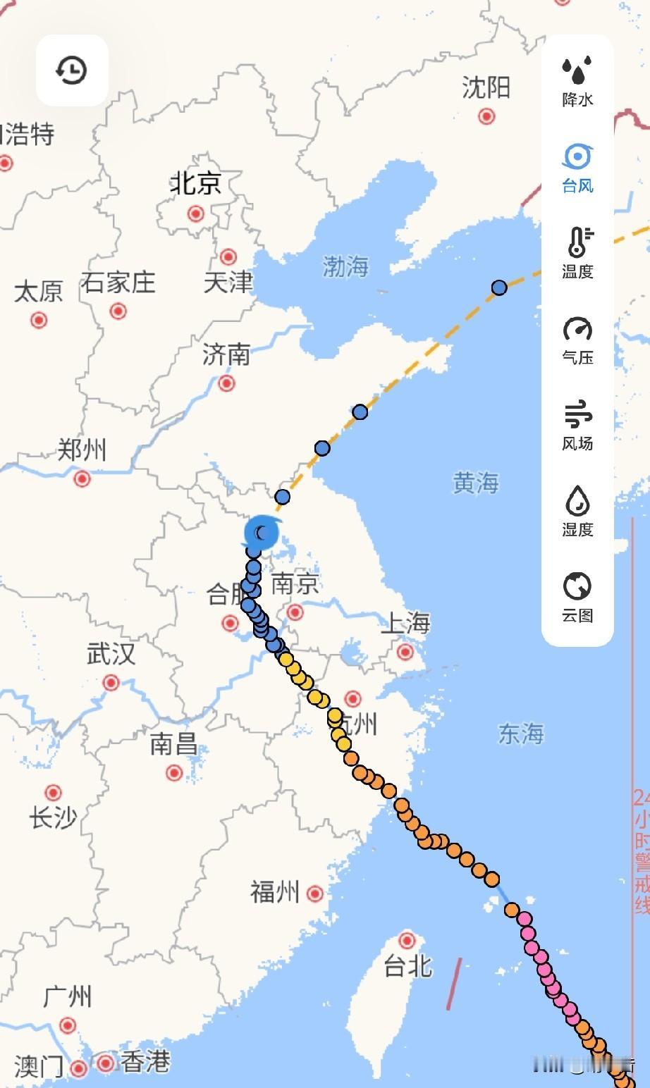 这两天全国人民都在等台风，别的地方我不知道，反正我是等了个寂寞。

提前几天就去