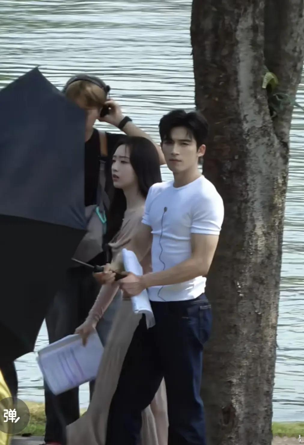 建议现偶男主还是都避雷紧身衣吧 