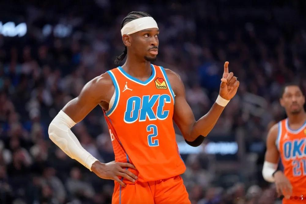 亚历山大（雷霆），上周排名第2场均：32.6分4.6篮板6.5助攻1.5抢断又一