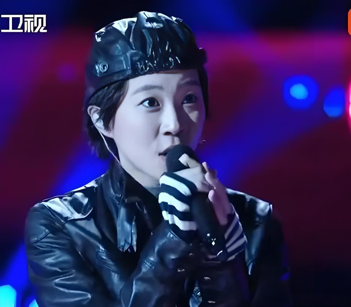 “土家行者”也是老“文体”迷[微笑][微笑]
湖南卫视的《歌手》就是个娱乐节目！