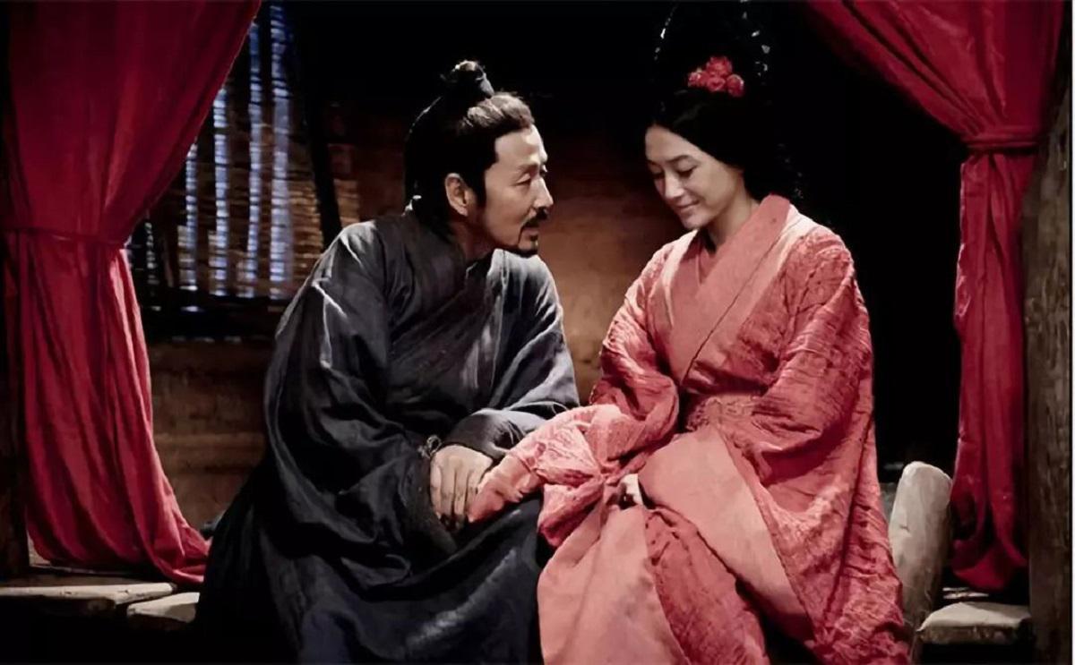 刘邦：从平凡农夫到汉朝开国皇帝的传奇逆袭

“高祖，沛丰邑中阳里人，姓刘氏，字季